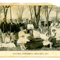 Postcard of 1913 May Day Fete